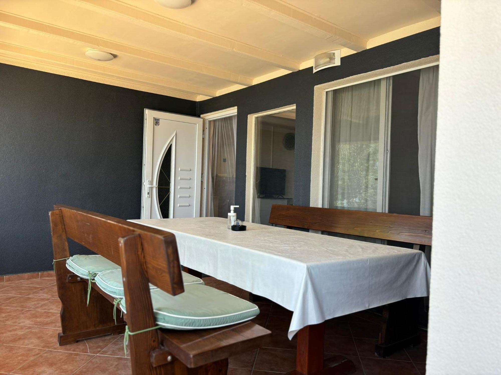 Apartmani Bosnjak Starigrad Paklenica Quarto foto